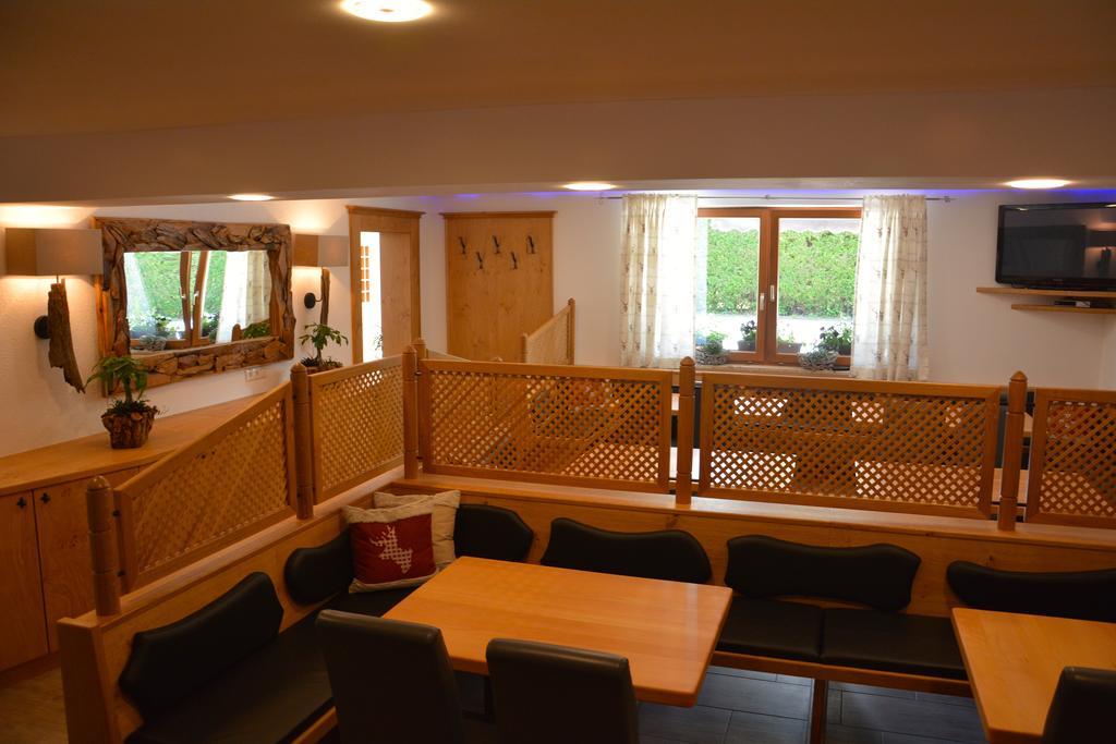 Pension Milan Zell am See Exteriör bild
