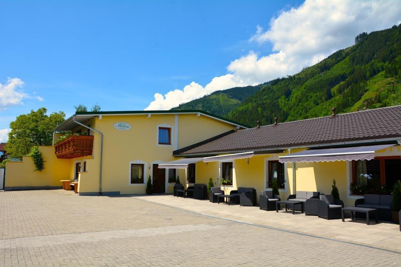 Pension Milan Zell am See Exteriör bild